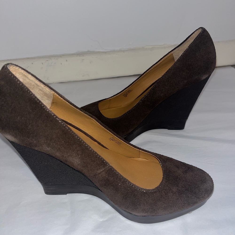 Michael kors womens wedge heels size 7.5